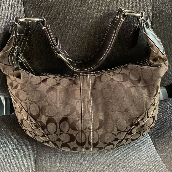 Coach purse - Picture 1 of 1